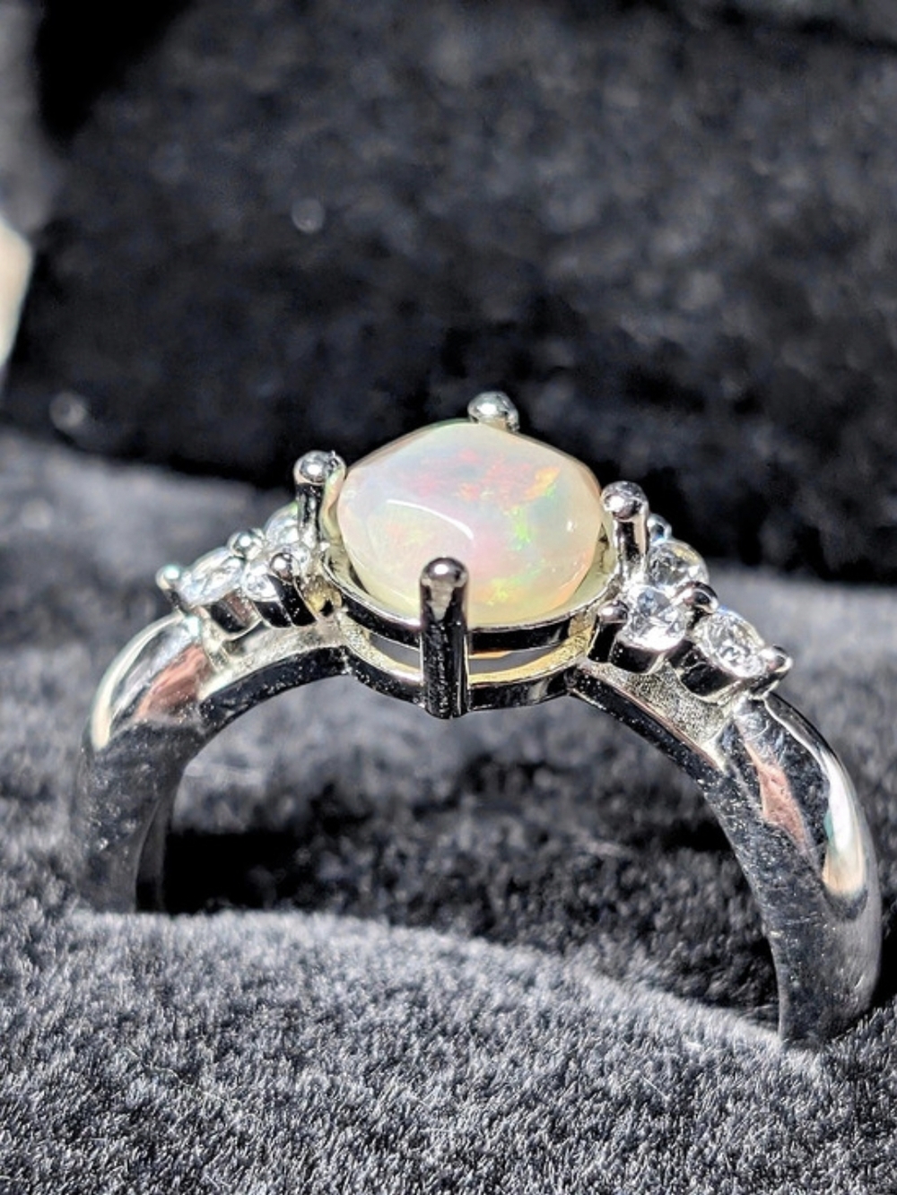 1.1ct AAA Ethiopian Welo Opal In 925 With Cz Accent